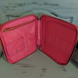 Lilly Pulitzer zippered portfolio